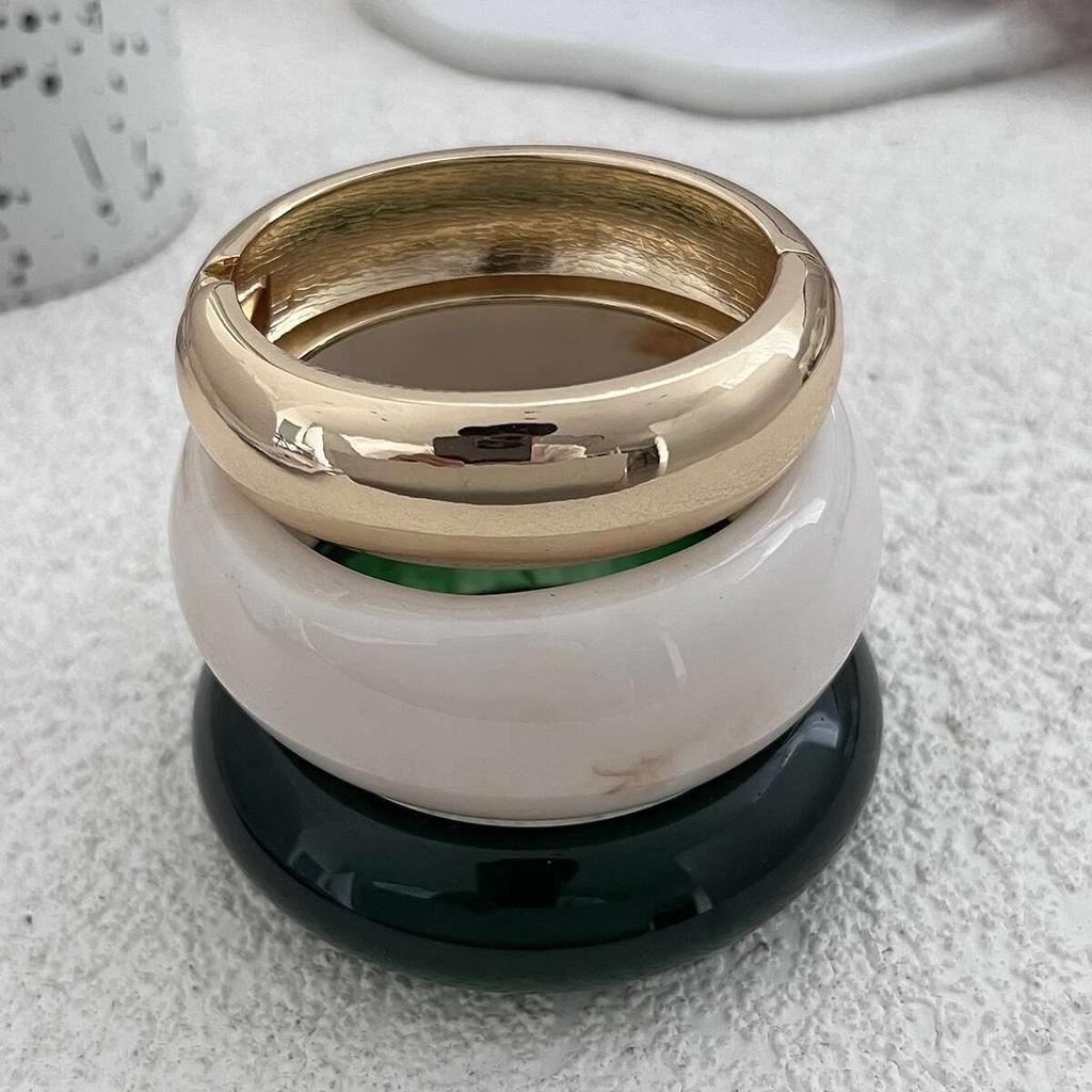 Ingemark 3 Styles Exaggerated Resin Acrylic Thick Wide Bangles for Women Vintage Irregular Spring Bracelets Steampunk Jewelry