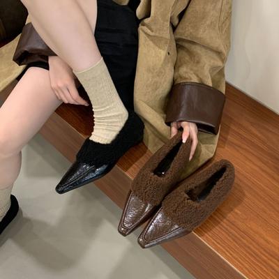 Осень-зима 2025 новые короткие толстые каблуки маленький заостренный носок мягкая подошва бархатная подкладка женские туфли-лодочки