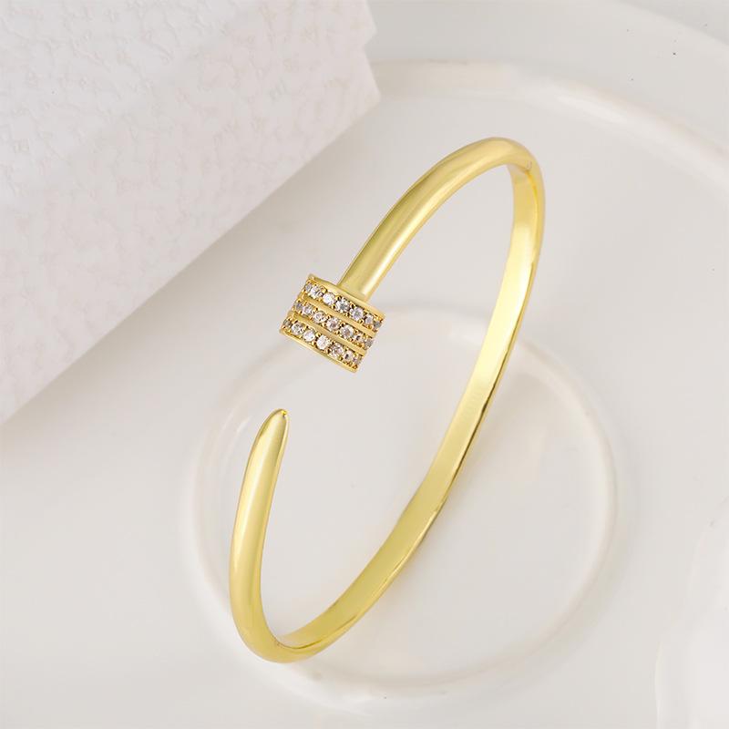 New Creative Round Head Nail Bracelet European and American Fashion Simple Bracelet