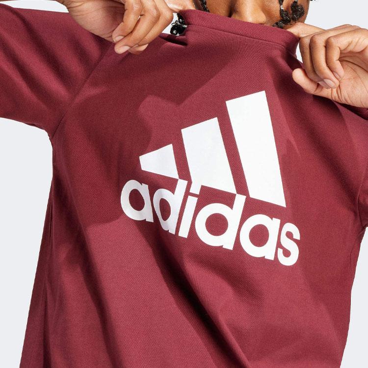 adidas Базовая футболка с принтом логотипа и круглым вырезом IS1301