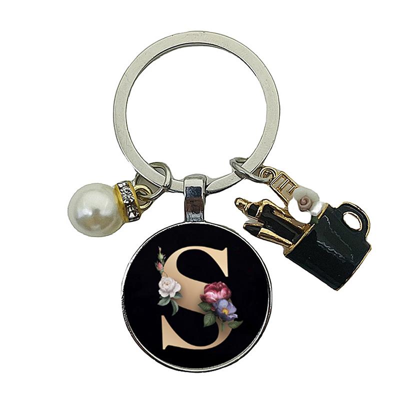 A-Z Letters Elegant Imitation Pearl Key Chain Charm Enamel 26 Letters Key Ring