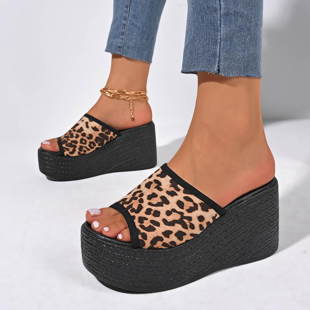 Fashion Women Slippers 2024 New Summer Elegant Wedges Sandals Platform Beach Trend High Heels Shoes Casual Slides Women Zapatos De Mujer