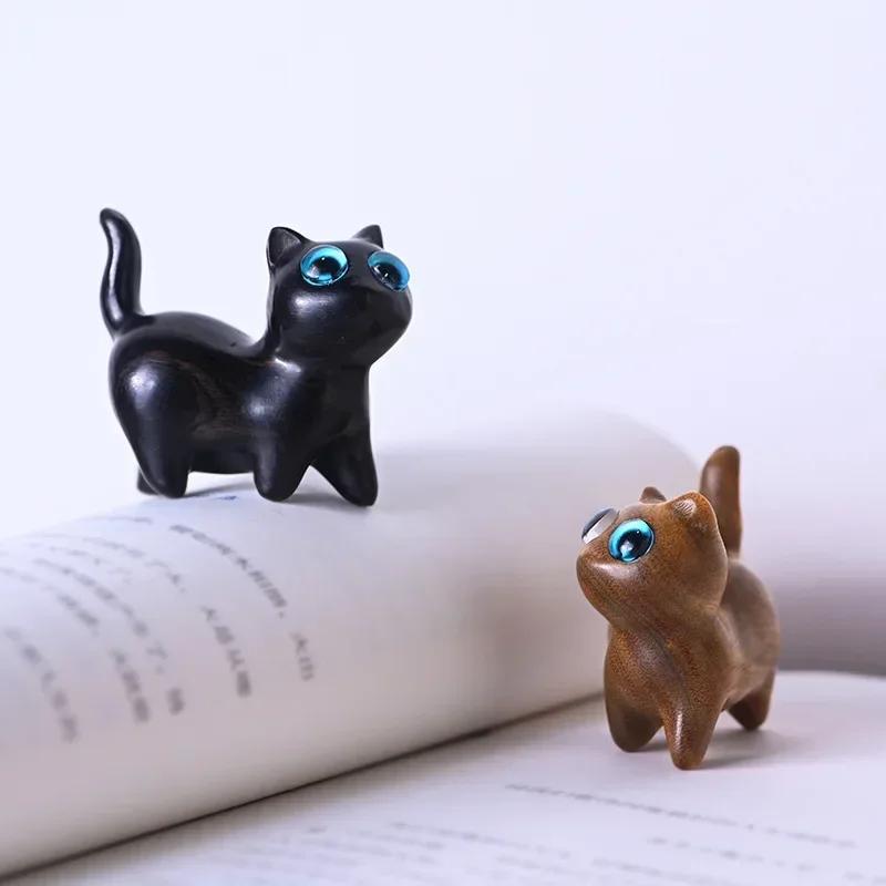 Мелкие поделки Кавайный Кот Миниатюрные фигурки Ручная работа Резьба по сандаловому дереву Скульптура Кити Настольные украшения Подарок Домашний декор