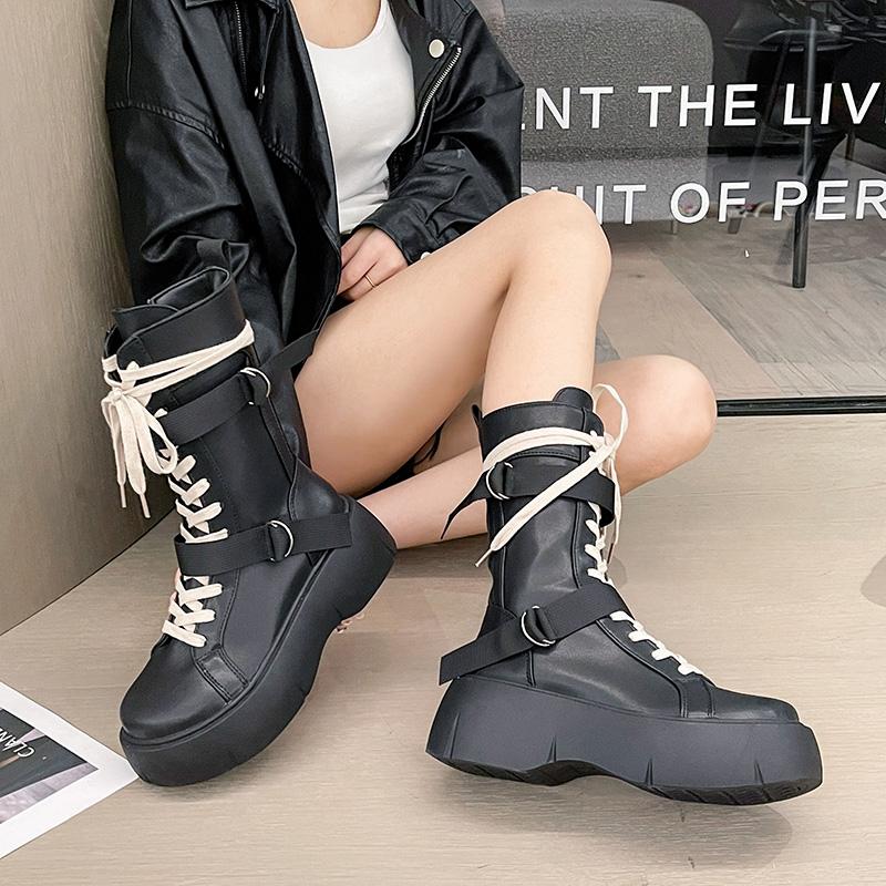 Мотоциклетные ботинки, женские универсальные модные короткие ботинки в английском стиле на шнуровке, с круглой головкой, на толстой подошве, из черного искусственного материала для взрослых Q122