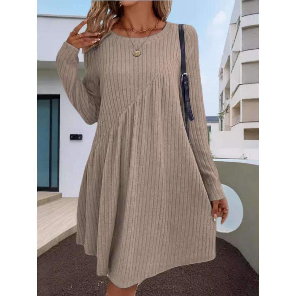 Осенне-зимние женские однотонные платья с неровной фактурной отделкой в полоску