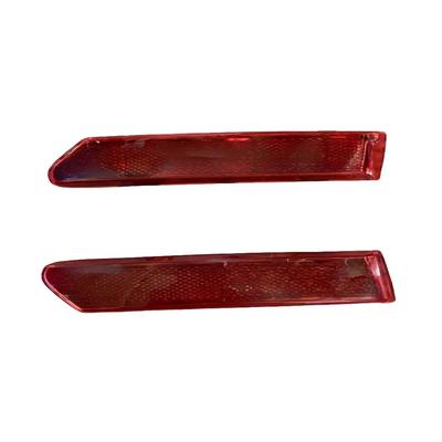 83G945105A 83G945106A Rear Bumper Reflector Light Reflector Reflector Sheet Suitable for Q3 83G945105A 83G945106A