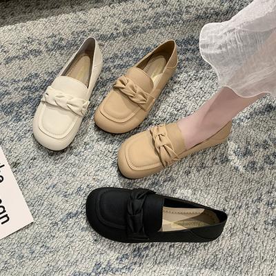 Французский с юбкой, маленькие кожаные туфли, женские весенние новые модели 2025 года, два лофера на одну ногу, мягкие кожаные одинарные туфли на мягкой подошве