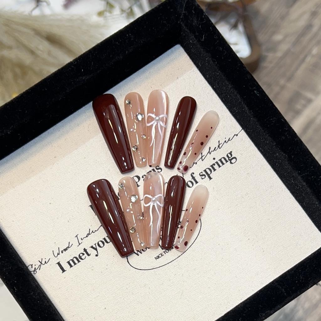 Длинный стиль Носимая броня Чисто ручная работа Кошачий глаз Бант Нейл-арт Осень и Зима Горошек Битый бриллиант Накладной ноготь Съемный