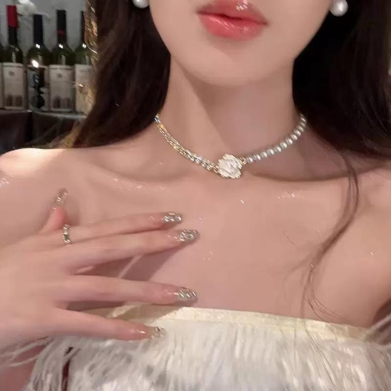 Pearl broken silver necklace women's high-end new dress collarbone chain light luxury niche neck chain neck accessories