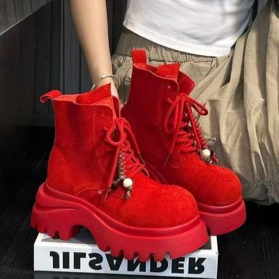Женские ботинки Мартин новые маленькие увеличивающие рост нескользящие ботинки цвета ревеня с бахромой матовые ботинки в стиле локомотив