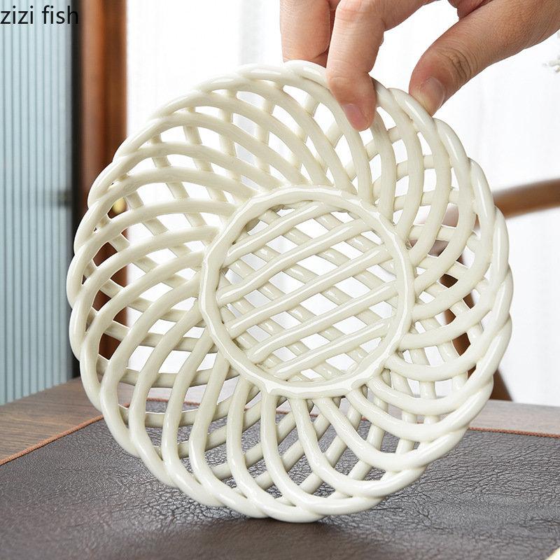 Керамическая тарелка для фруктов, плетеная вручную, блюдо для димсамов, конфетница, тарелки для закусок, полая корзина для фруктов, десертные тарелки, форма для торта, поднос для фруктов