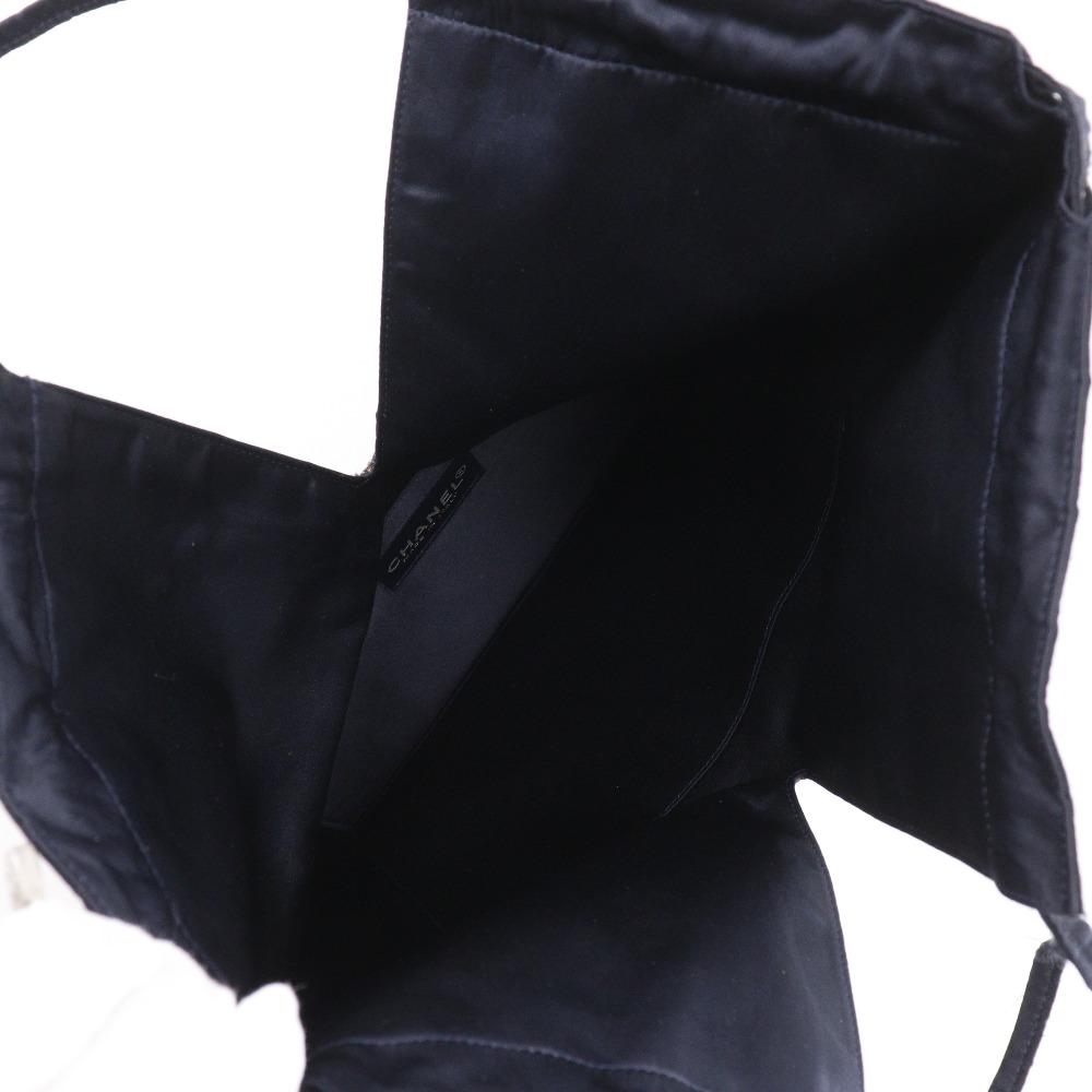 Chanel Жемчужный логотип Сумка через плечо A17840 кошелек черный Сатин Женский Б/У