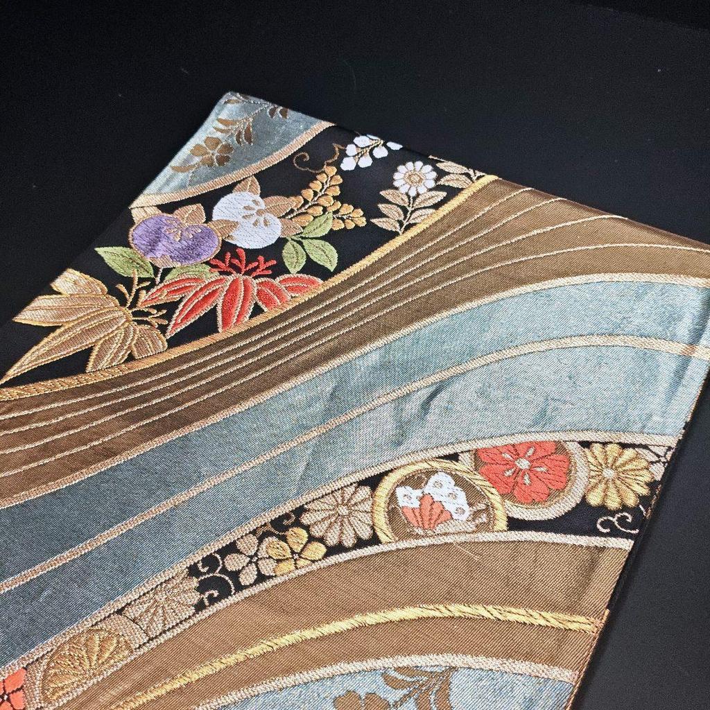 Used H-752 Fukuro Obi Pure Silk Six Strings Gold Thread Foil Streamline Butterfly Pine Chrysanthemum Flower Pattern