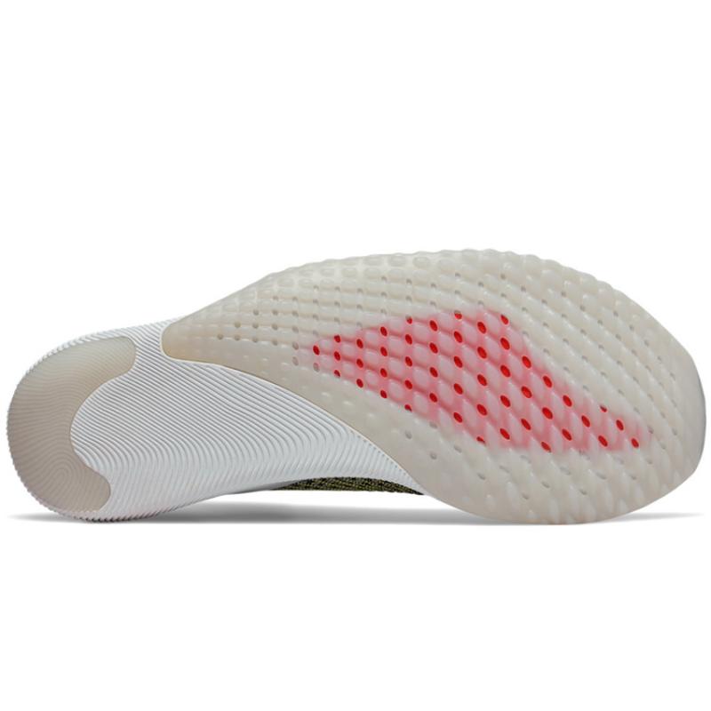 New Balance Кроссовки FuelCell Rebel 2E 'Black Yellow' MFCXBM