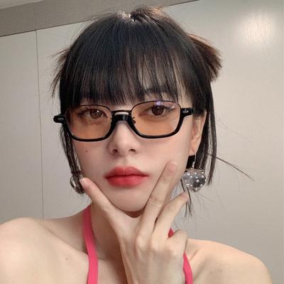 Новые винтажные модные солнцезащитные очки для женщин Металлическая квадратная оправа Роскошные линзы Розовые солнцезащитные очки Фотография УФ-защита 400 Очки