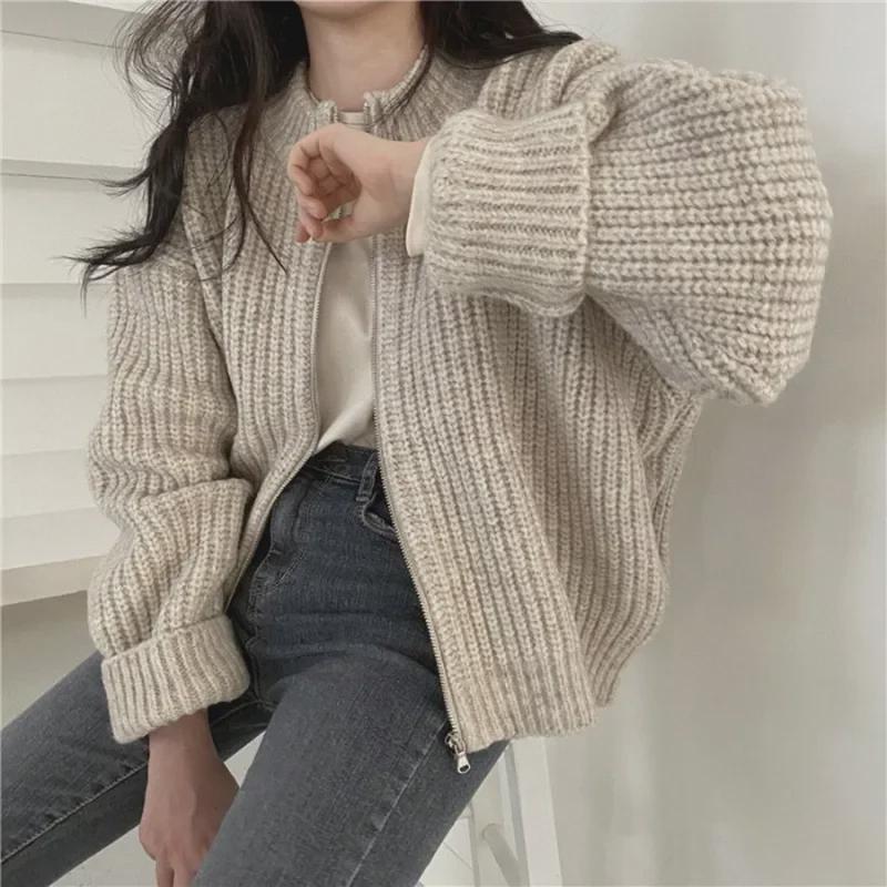 Korean Chic Loose Casual Zippered Knitted Cardigan - Autumn/Winter Ladies Sweater, Solid Color, Versatile & Thick