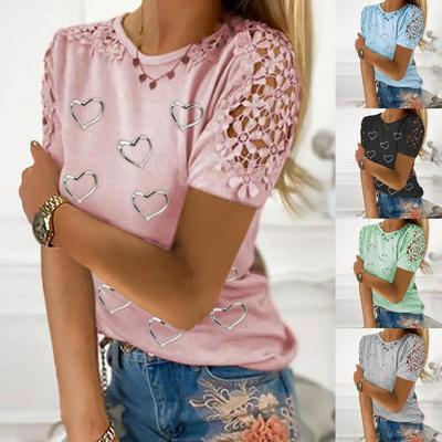 Офисная женская блузка с принтом в виде сердца, вырезом под горло, летний топ свободного кроя с кружевными рукавами, женская блузка для повседневной носки