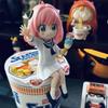 13CM Anime Spy × Family Anya Forger Figure Noodle Stopper Figure Model Toy Doll Aciton Figure PVC Desktop Car Decorations
