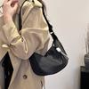 Simple Niche Bag Women's 2025 New Large-capacity Dumpling Bag Autumn Versatile Commuter Women's Bag Messenger Bag