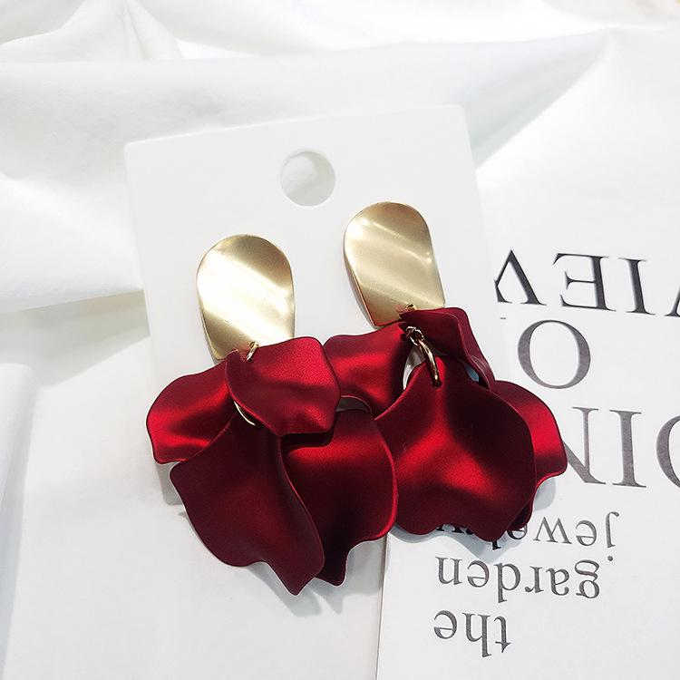 Серьги из лепестков роз высокого класса для круглых лиц - Длинные эффектные украшения в корейском стиле с модным, преувеличенным дизайном.