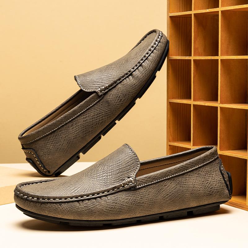 Модная мужская обувь из натуральной кожи, сверхлегкие туфли без застежек на плоской подошве, повседневная обувь, мужские мокасины, супермягкая мужская обувь для вождения, летние лоферы