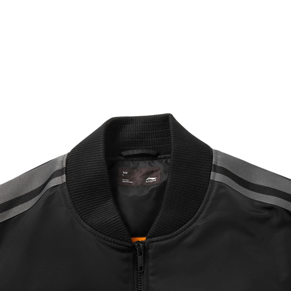 Li Ning Серия спортивного образа жизни Фан-стиль Американский ретро Повседневная мода Универсальная куртка-бомбер спортивная для пары на молнии с буквенным принтом Хлопковая куртка AJMV295-1