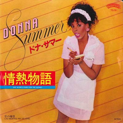 7-дюймовая пластинка DONNA SUMMER She Works Hard For The Money 7S91 CASABLANCA 1983 Япония SoulFunk Б/у