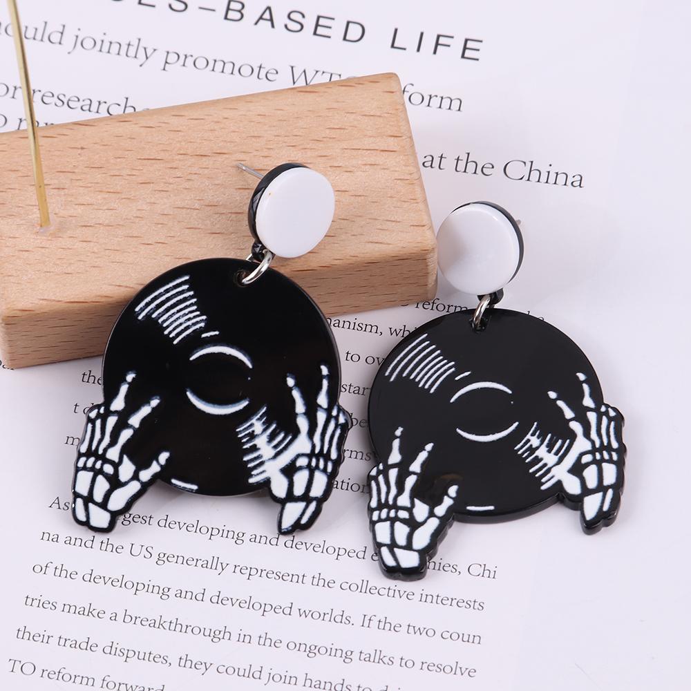Fashion Skull DJ Vinyl Record Acrylic Drop Earrings for Women Personalized Disc Skeleton Finger Dangle Earring Jewelry Gifts