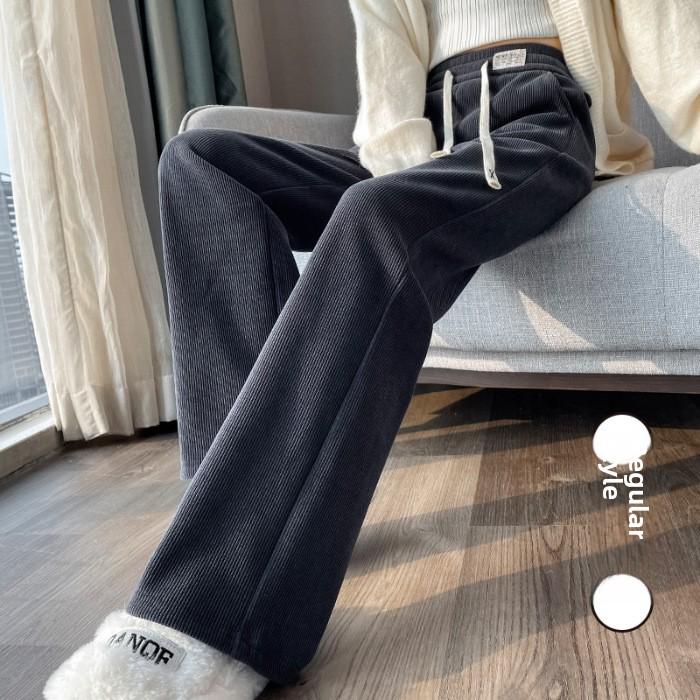 Женские широкие вельветовые брюки. Эти плотные, теплые брюки, доступные с бархатной подкладкой или без нее, идеально подходят для осени и зимы.