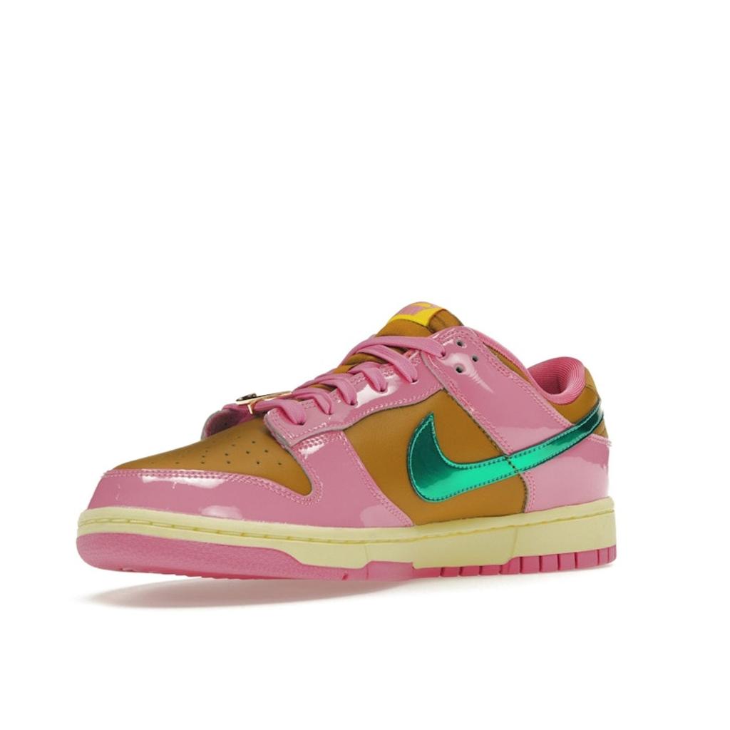 Parris Goebel x Nike Dunk Low Игривый розовый Женские кроссовки Разноцветный Бронзовый Прозрачный нефрит FN2721-600