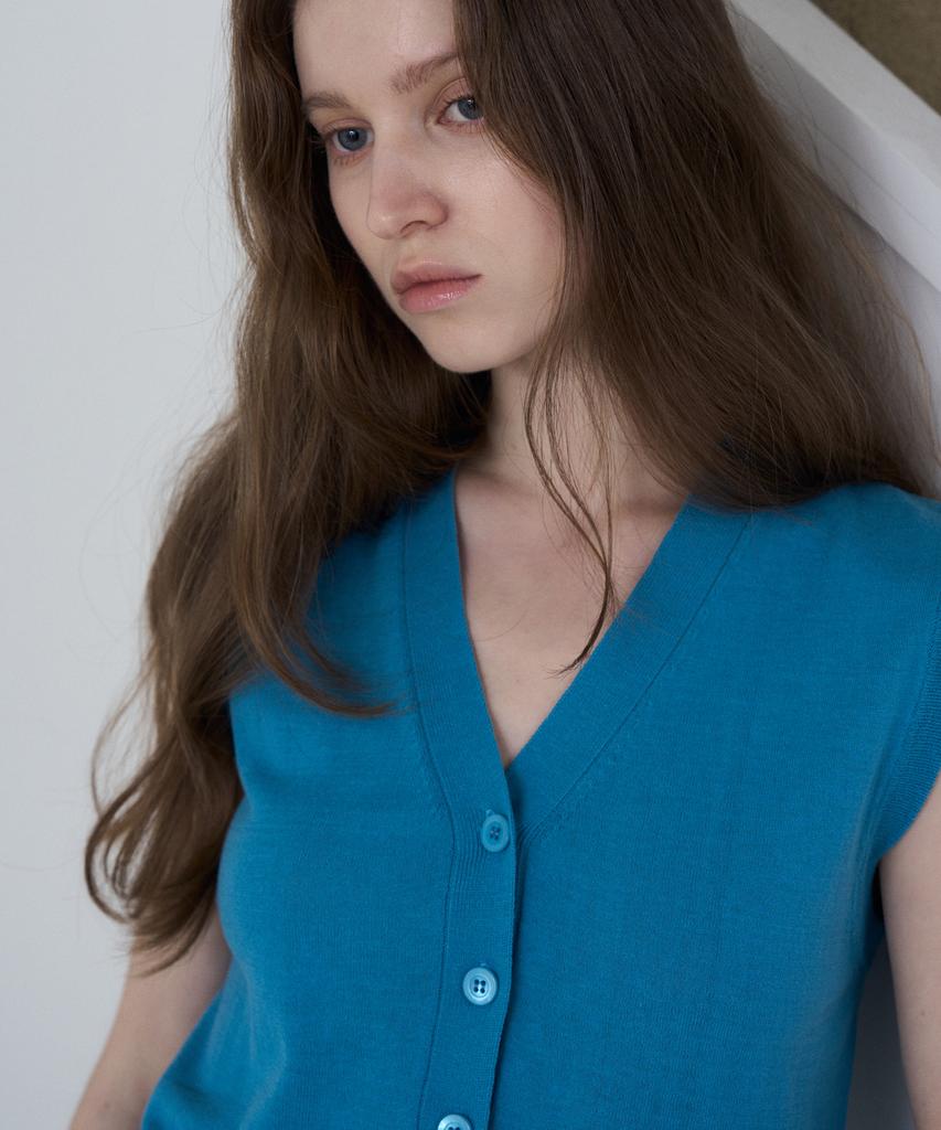 FROMWHERE V-Neck Vest Cardigan Blue