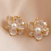 Korean Imitation Pearl Oil Drop Flower Stud Earrings for Women Elegant Metal Petal Earrings Fashion Party Date Zircon GIfts