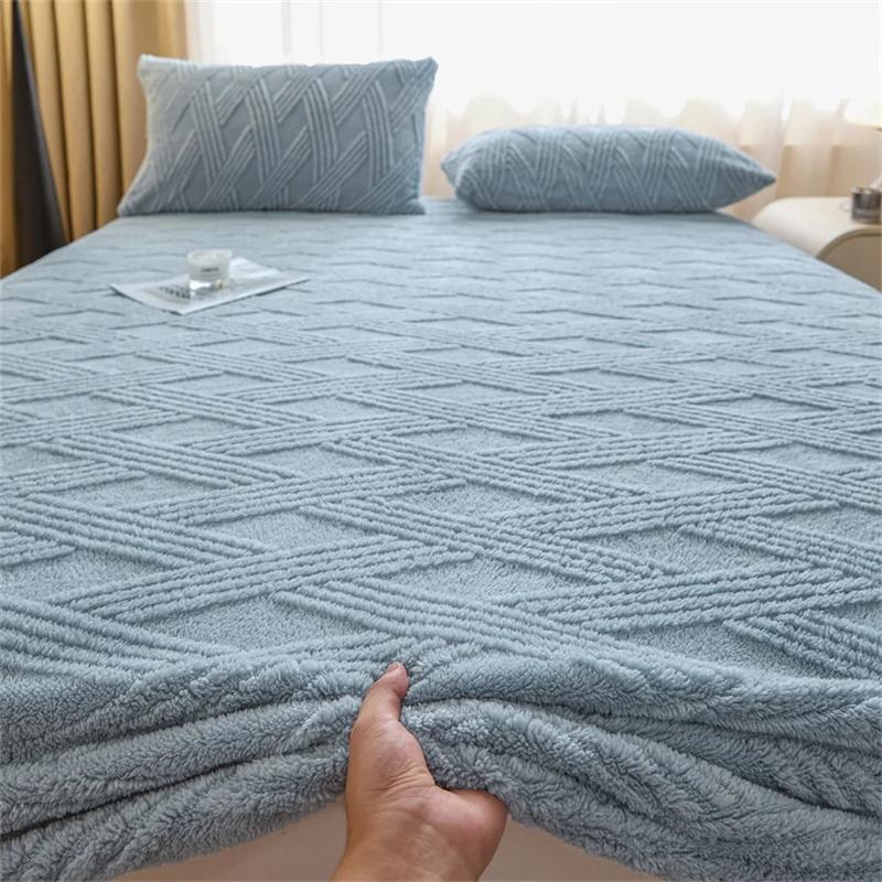 Keep Warm Sheet Bedcover Soft Plush Warm Fitted Sheet with Elastic Band Winter Velvet Mattress Cover Thicken Warmth Bed Cover Bedsheet Bed Linen