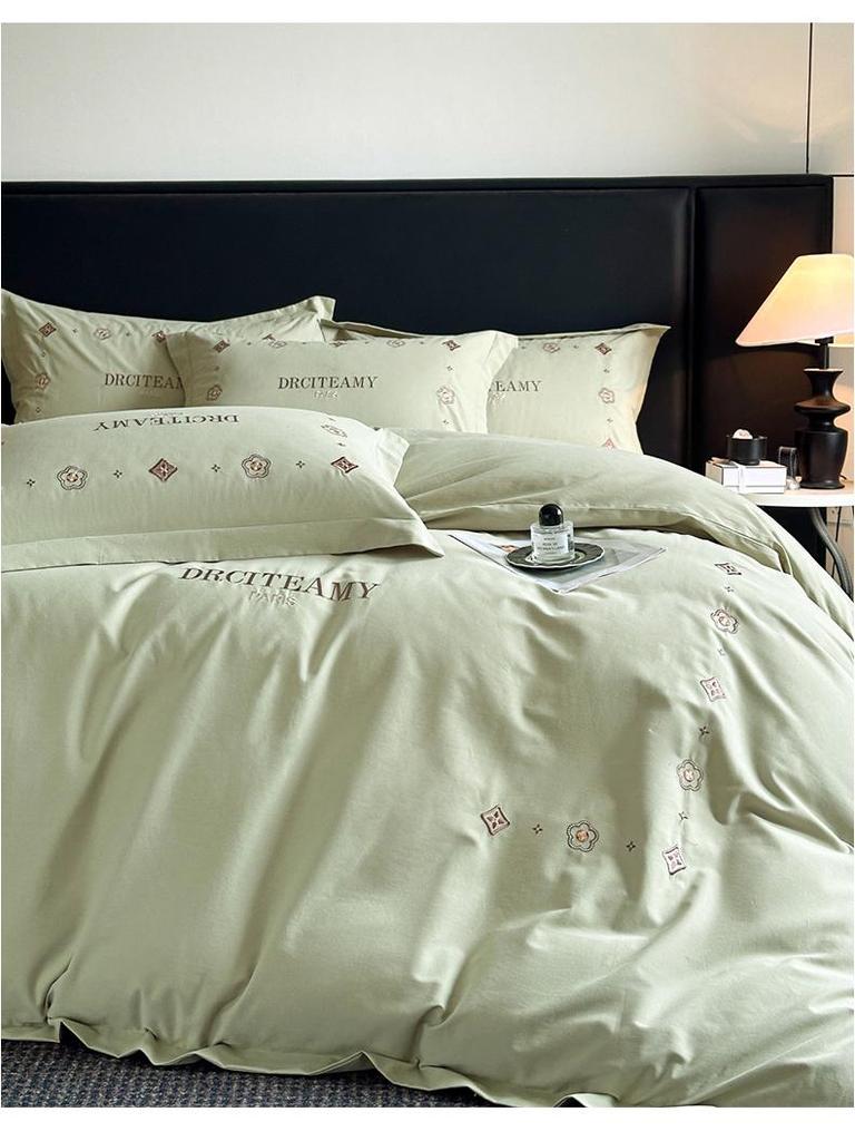 Elegant All-Cotton Flannel 4-Piece Bedding Set with Embroidered Duvet Cover and Skin-Friendly Bed Sheet