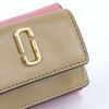 Кошелек Тройной кошелек M0013597 Кошелек Double J НОВЫЙ ПЕСОЧНЫЙ ЗАМОК [Marc Jacobs] Женский (289 МУЛЬТИ) [Элемент]