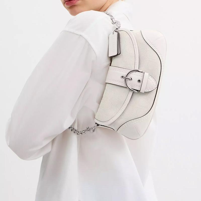 Coach Сумка Soho flap 25 классическая на цепочке для дальнозорких, плечевой ремень, покрытый холст и коровья кожа, женская, средняя, белая