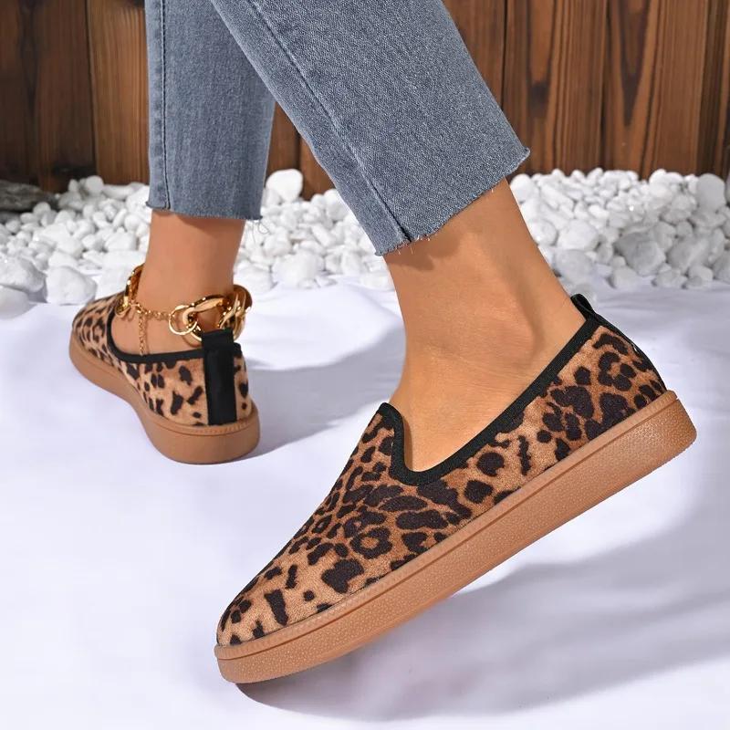 Модная женская обувь 2024 года, высококачественные женские туфли-лодочки без застежек, повседневные туфли-лодочки больших размеров, женские туфли с леопардовым принтом и круглым носком, с мягкой подошвой