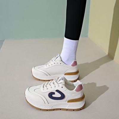 Женская обувь – Кроссовки