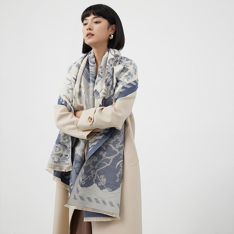 Scarf Women'S Winter Explosion Shawl With Double Use, Lengthened And Thickened Imitation Cashmere Tassel Retro Elegant Temperament Scarf