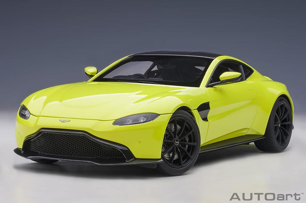 AUTOart Aston Martin Vantage 2019 Metallic Lime Black Roof Finished Model 70279 1/18 Green/Carbon