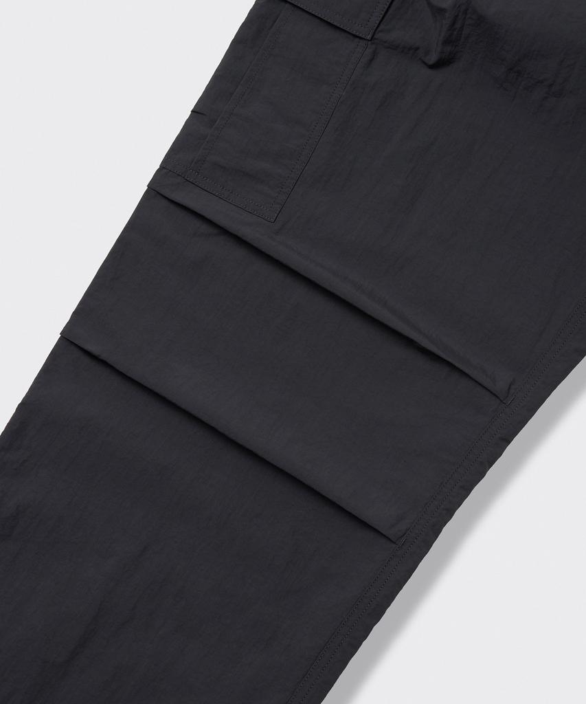 MUSINSA STANDARD Nylon One-Tuck Parachute Cargo Pants [Dark Grey]