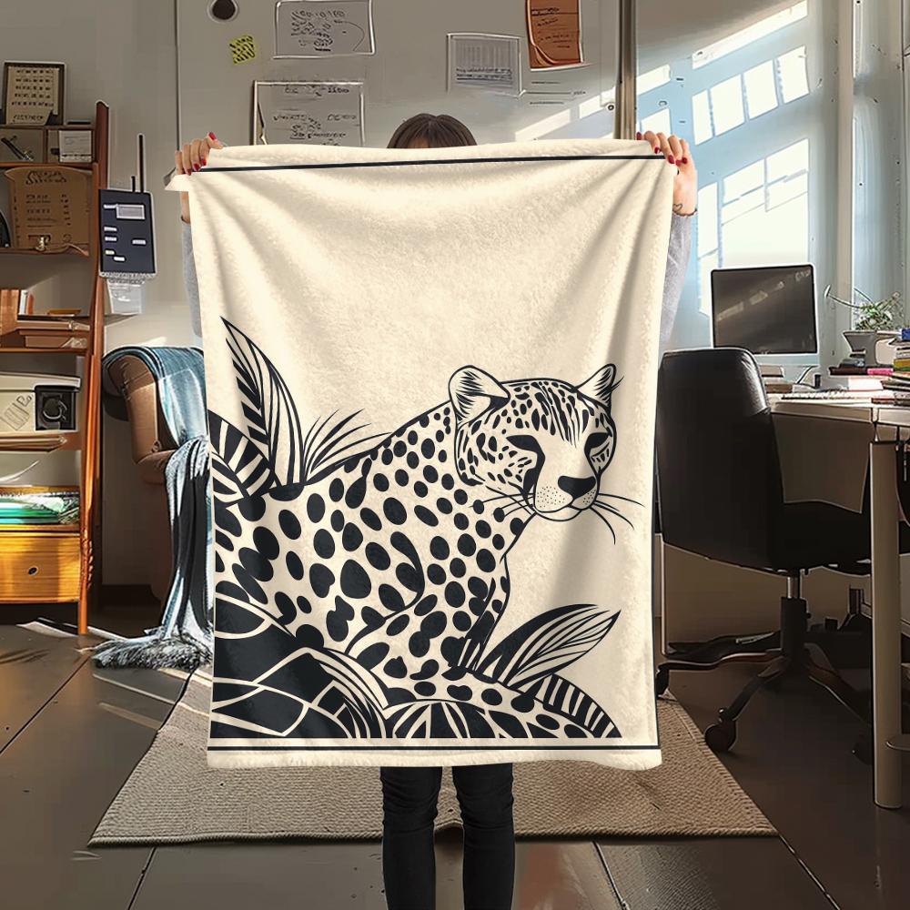 Cats and leopards Print Flannel Blanket,High quality Comfortable for All Seasons,Home Decor,Warmth and Comfort,Perfect for Christmas Gifts