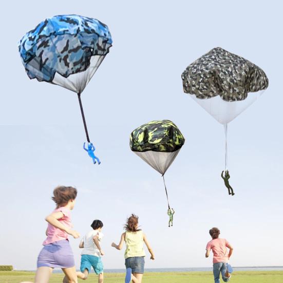 3 шт. Игрушка-парашют для детей, игрушки для двора на открытом воздухе, способствует активной игре, возраст 3+, нейлоновый мини-парашют без запутывания для групповых игр, вечеринок по случаю дня рождения