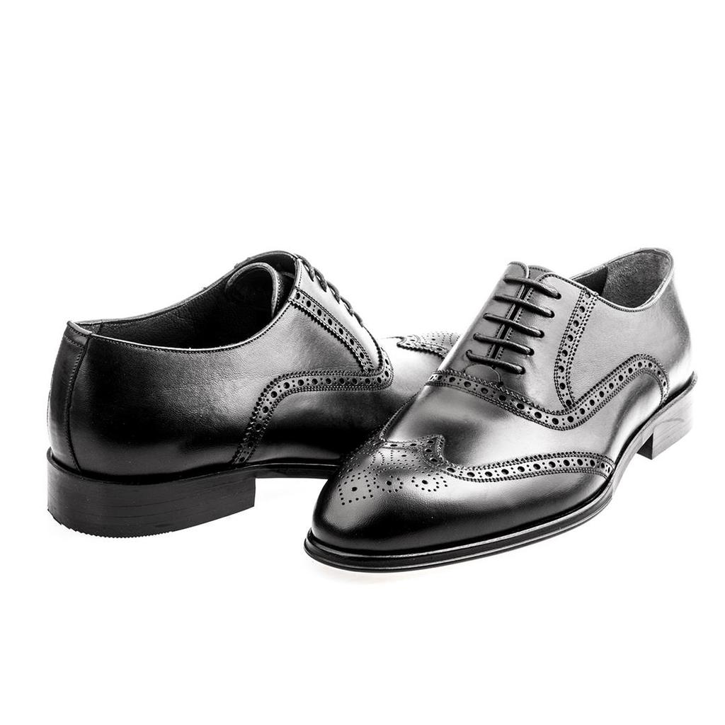 Классическая мужская обувь из натуральной кожи