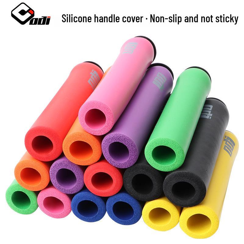 Ultra-light USA ODI Silicone Mountain/Road Dirt-Resistant Bike Handlebar Grips - Shock Absorbing, Foldable Design