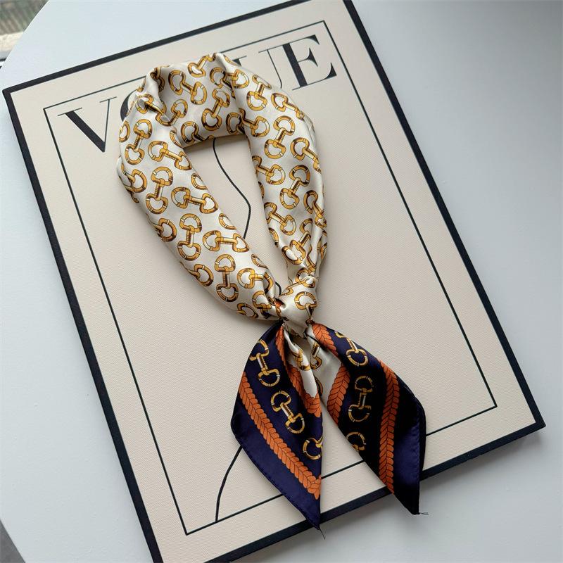 New Hundred Hundred Satin Letter Print Neckerchief 70×70 Silk Scarf Small Square Scarf High Sense of French Scarf