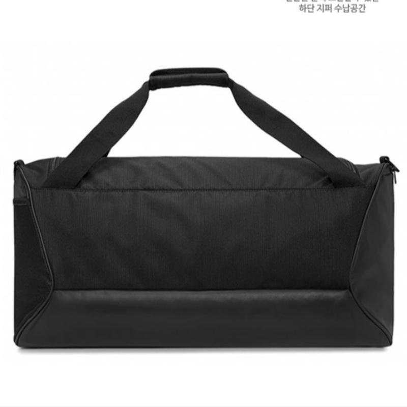 Nike Коллекция дорожных сумок Brasilia, выбор 1