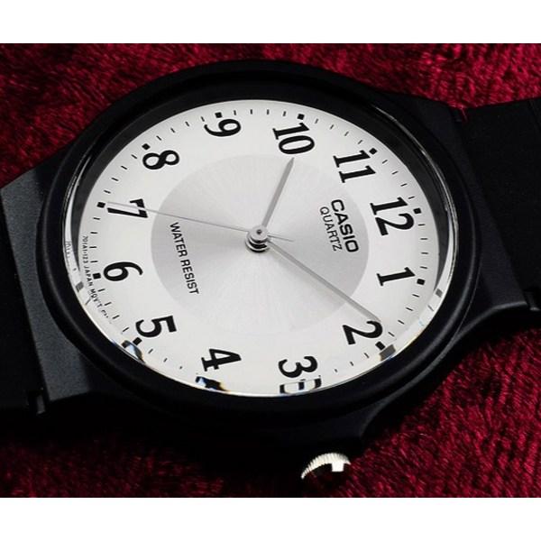 Casio CSAT Часы MQ-24-7B3