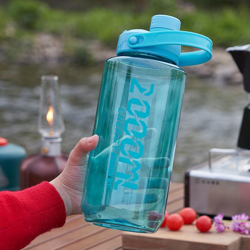 High-Capacity Plastic Fitness Water Bottle with Handle - Heat Resistant, for Men and Women