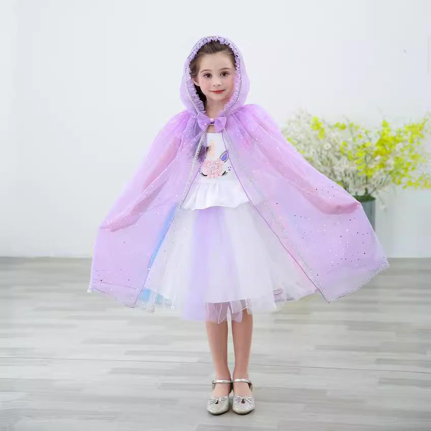 Halloween cape children's cape costume girls Frozen Princess Elsa wearing a witch cape